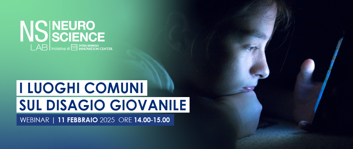 bambino con sguardo pensieroso