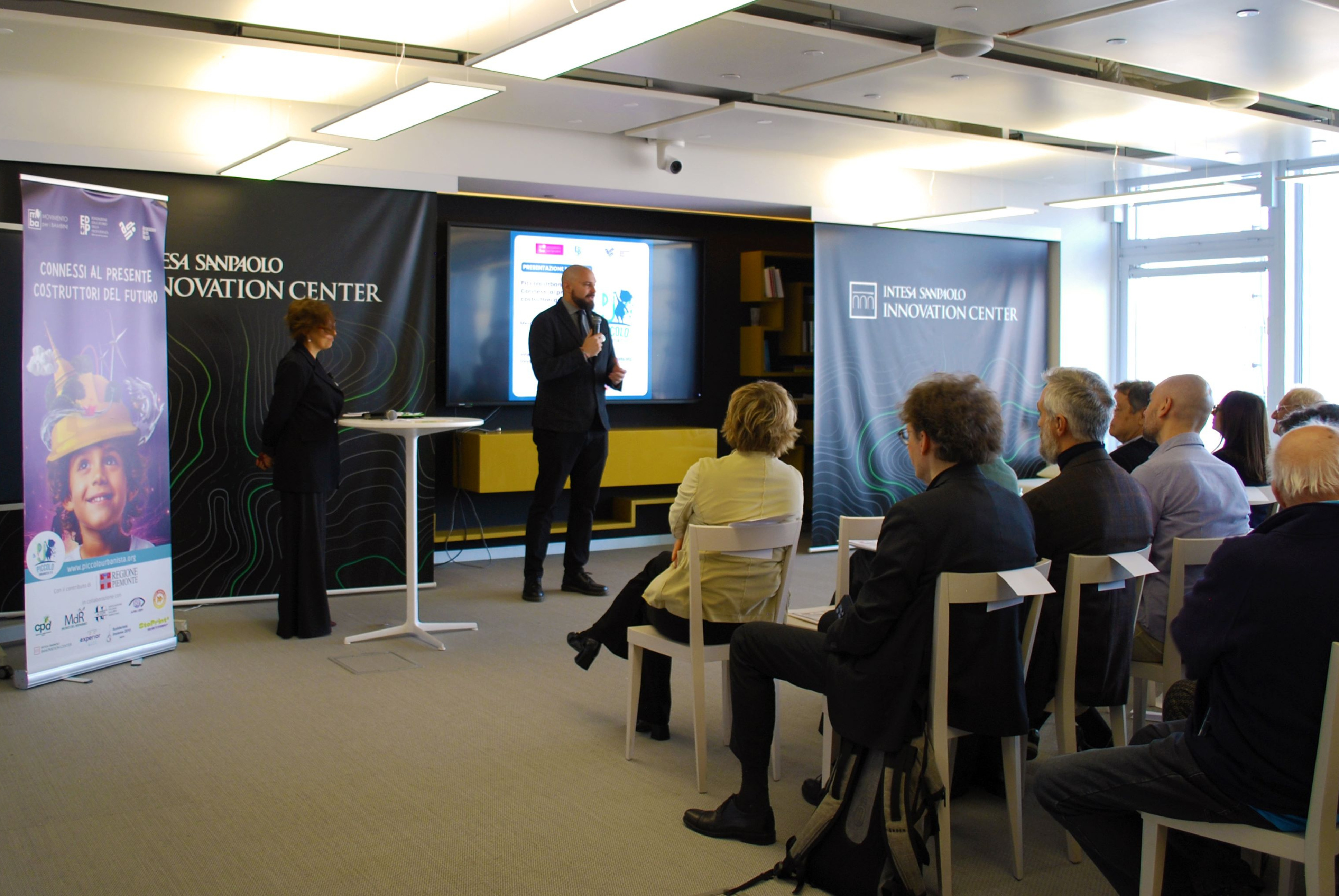 L’Assessore regionale Maurizio Marrone che parla all'evento