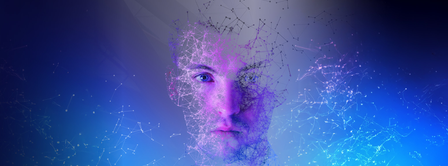 Persona su sfondo digitale