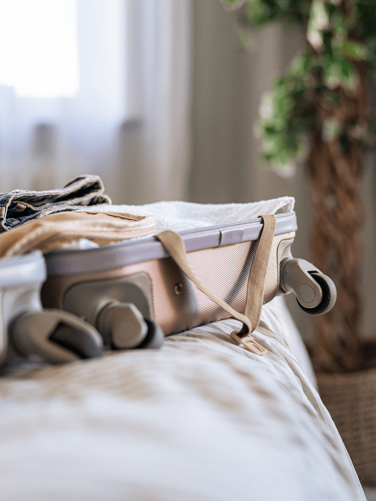 Valigia sul letto