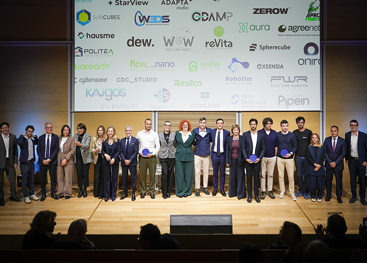 foto di gruppo evento finale in action esg e up2stars